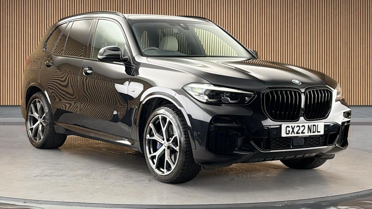BMW X5 Sticky Header Image