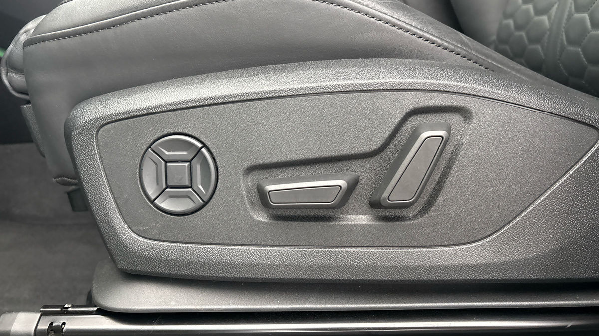 Audi RS Q3 Image 29