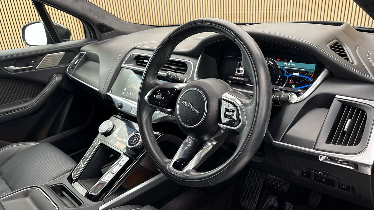Jaguar I-PACE Image 5