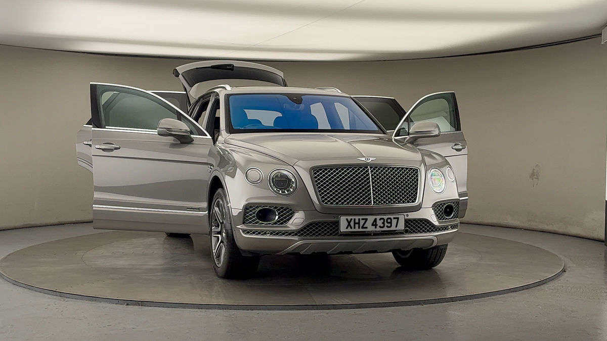 More views of Bentley Bentayga