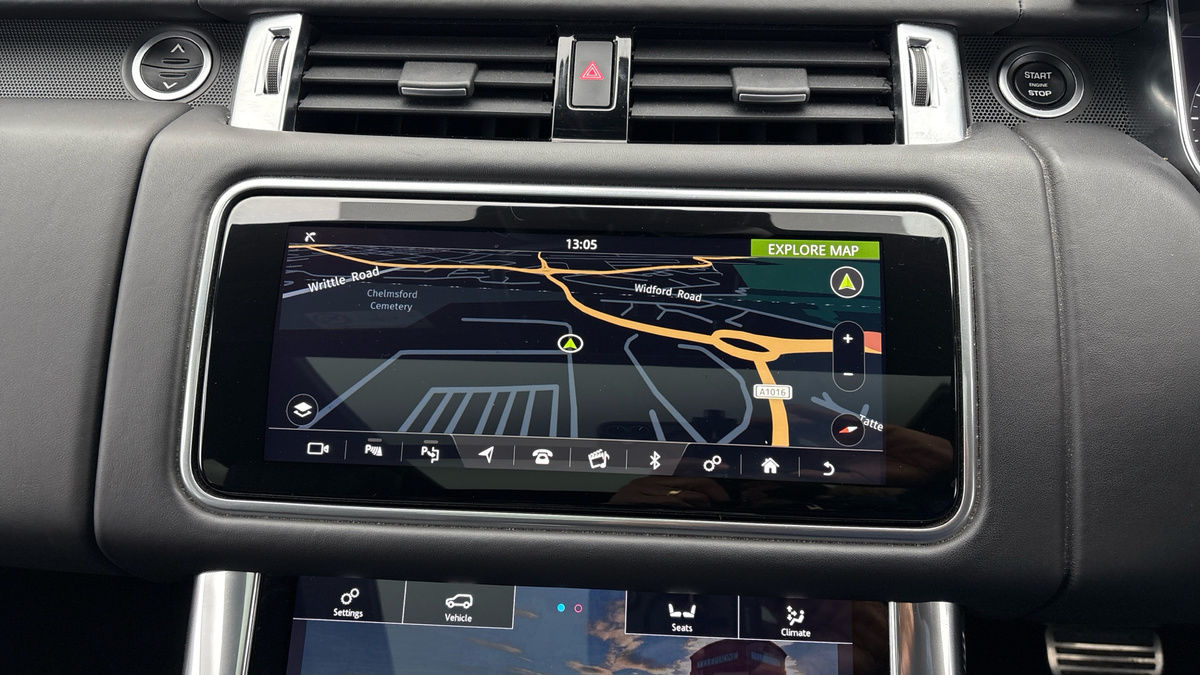 Land Rover Range Rover Sport Image 17