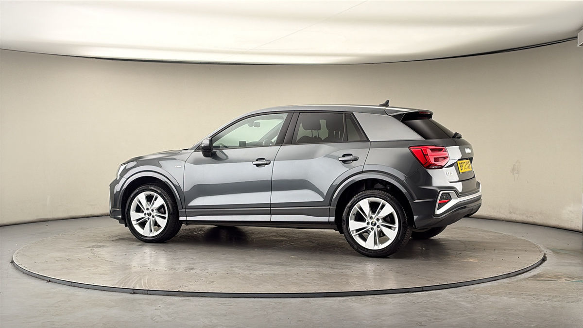 More views of Audi Q2