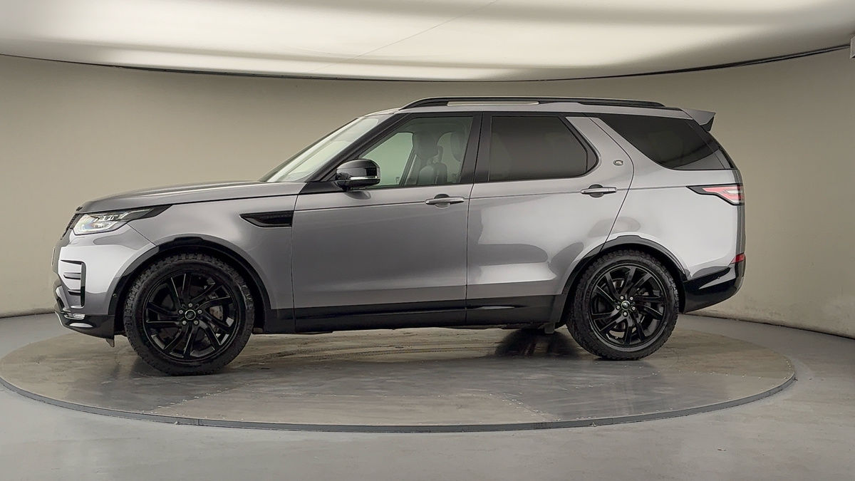 More views of Land Rover Discovery