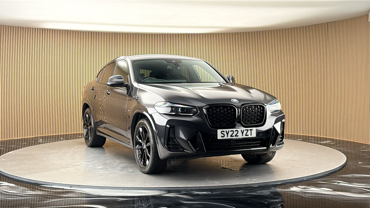 More views of BMW X4
