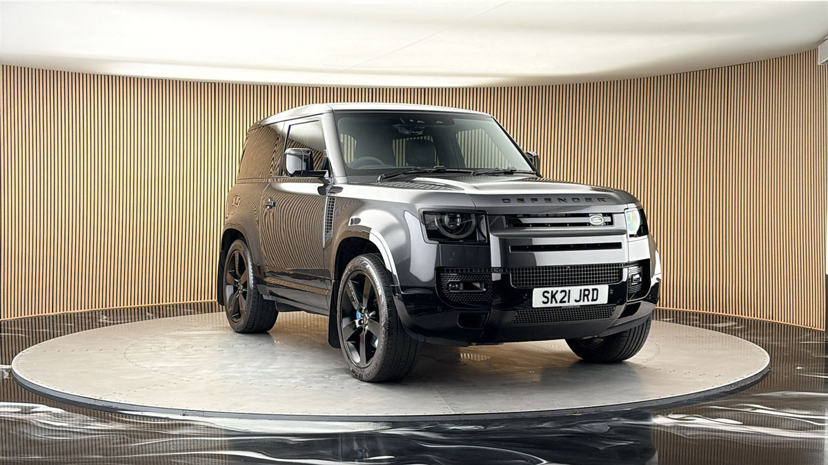 More views of Land Rover Defender 90