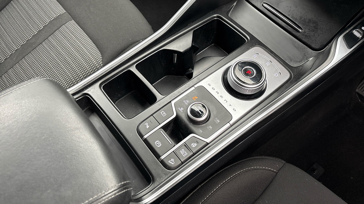 Kia Sorento Image 18