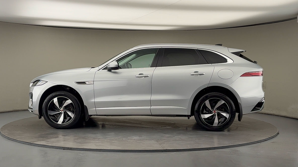 More views of Jaguar F-PACE