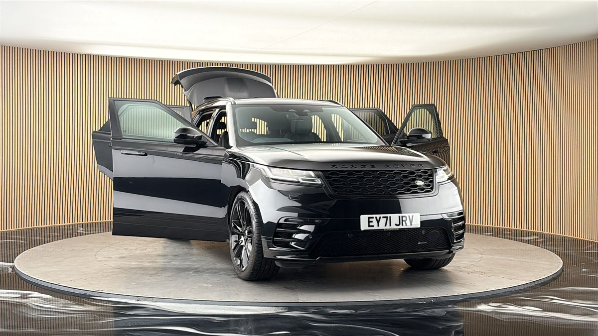 More views of Land Rover Range Rover Velar