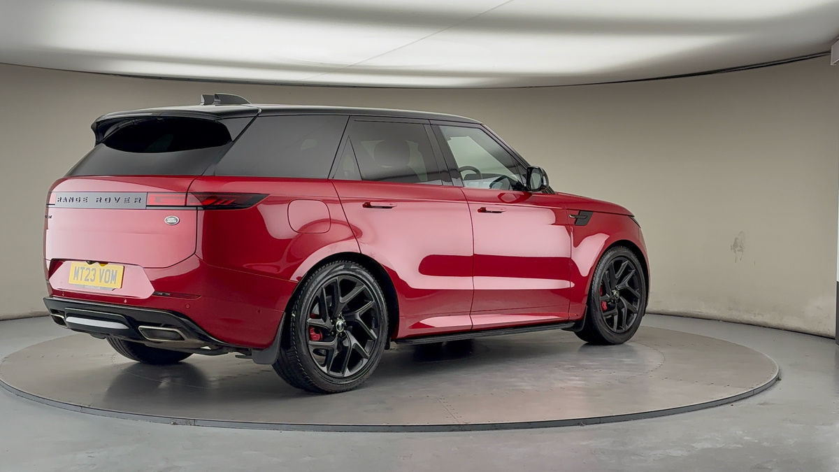 Land Rover Range Rover Sport Image 21