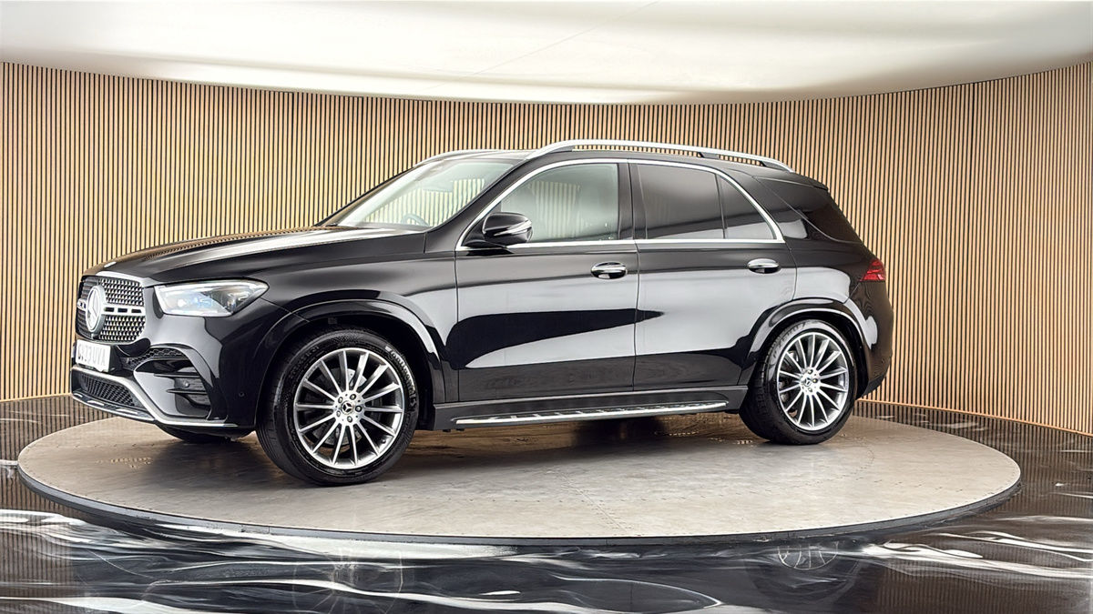 More views of Mercedes-Benz GLE