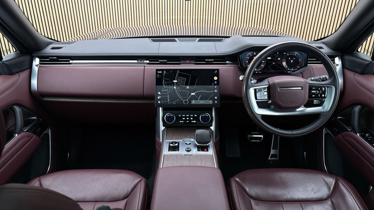 Land Rover Range Rover Image 12