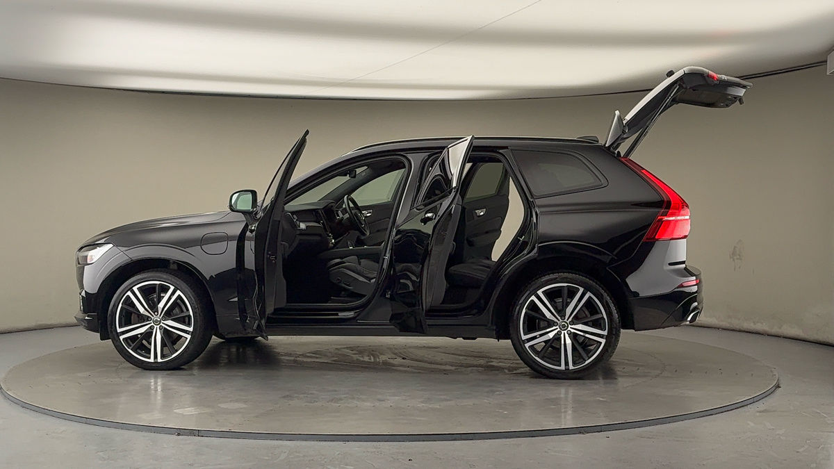 More views of Volvo XC60