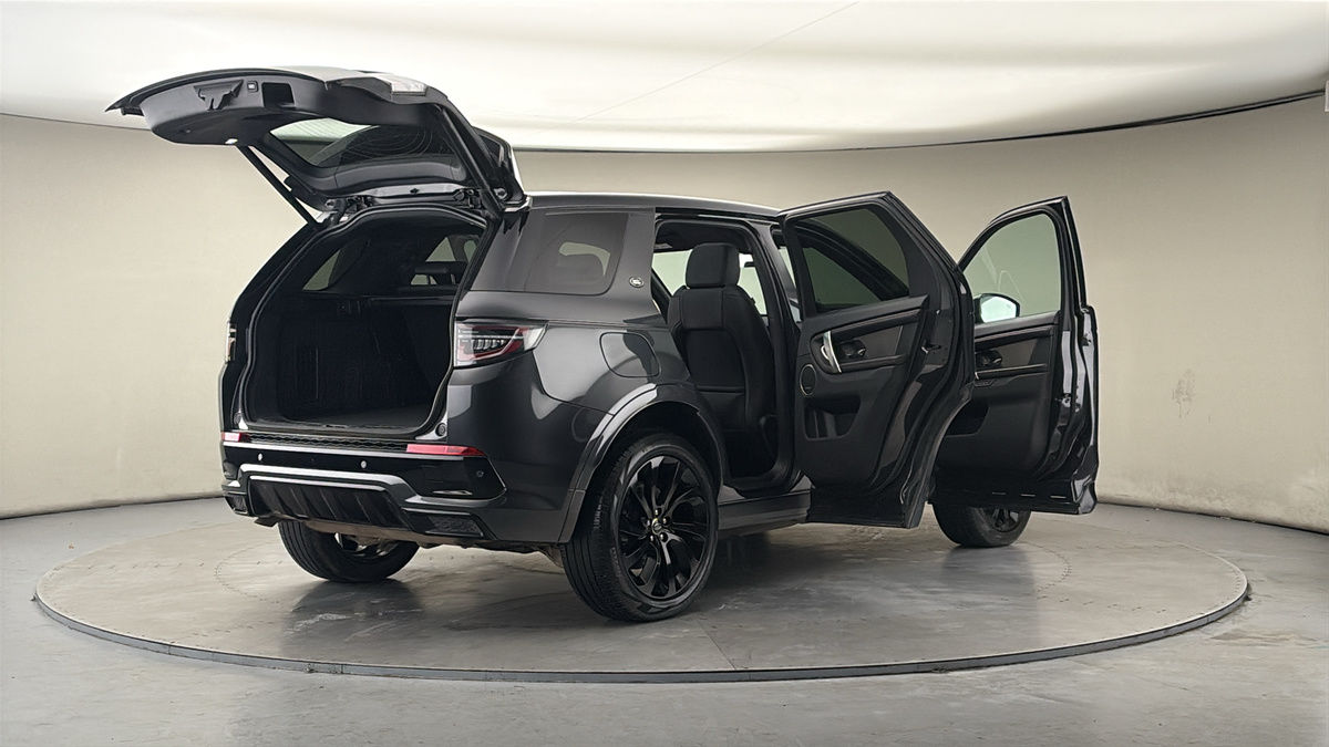More views of Land Rover Discovery Sport
