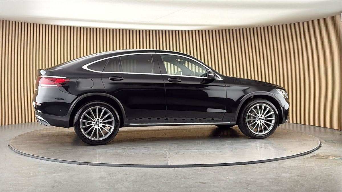 More views of Mercedes-Benz GLC