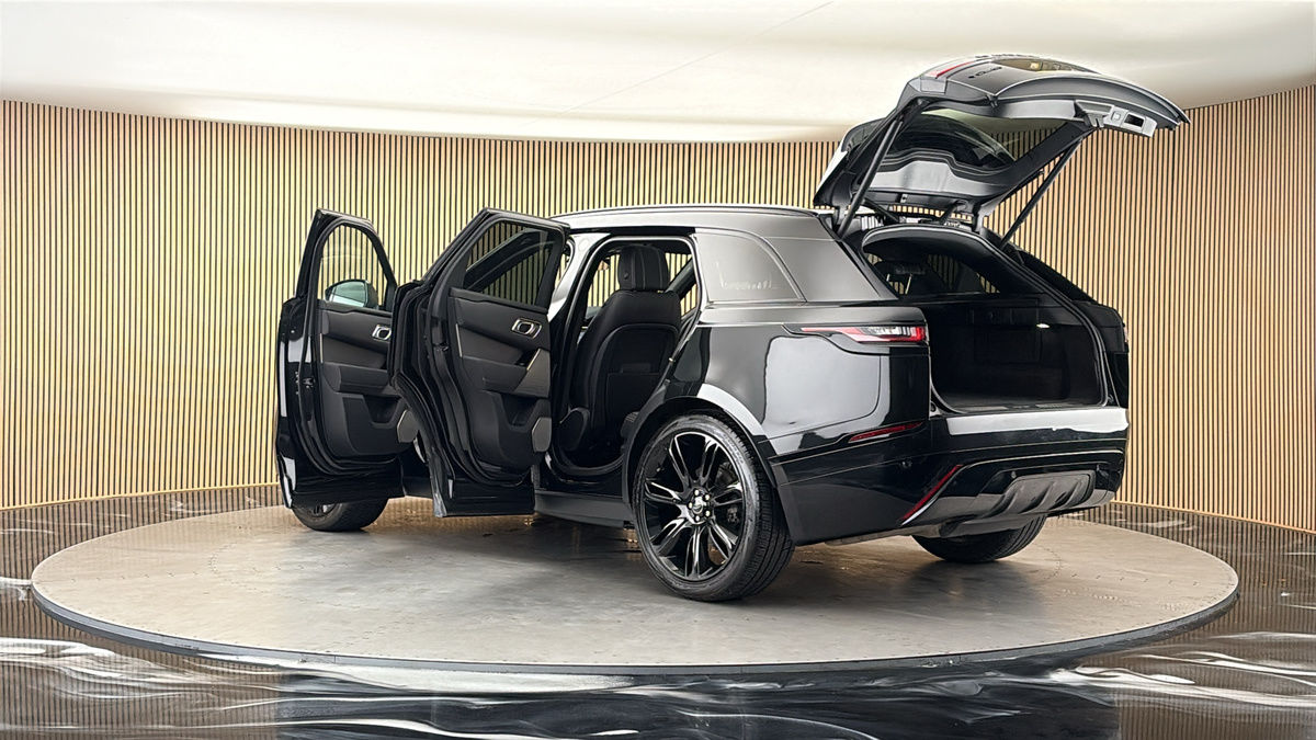 More views of Land Rover Range Rover Velar