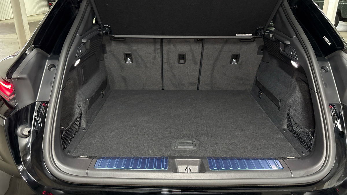 Porsche Macan Image 11