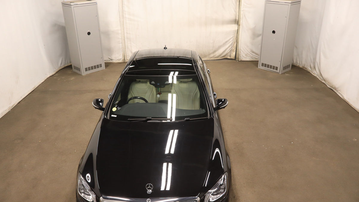 Mercedes-Benz S Class Image 7