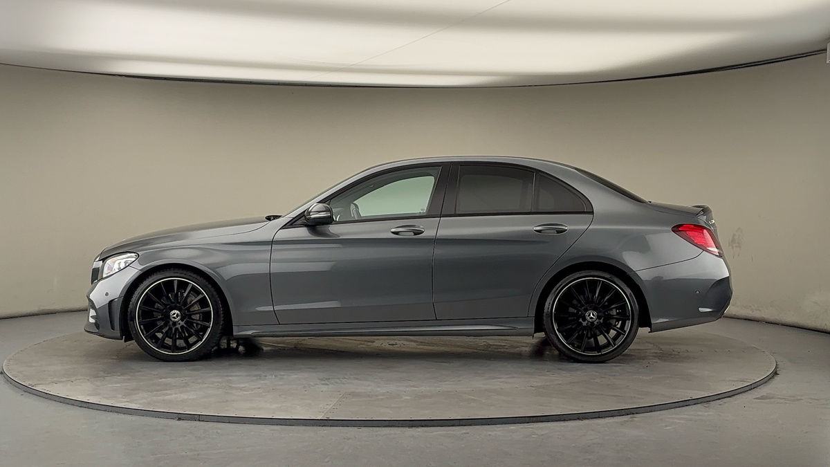 Mercedes-Benz C Class Image 15