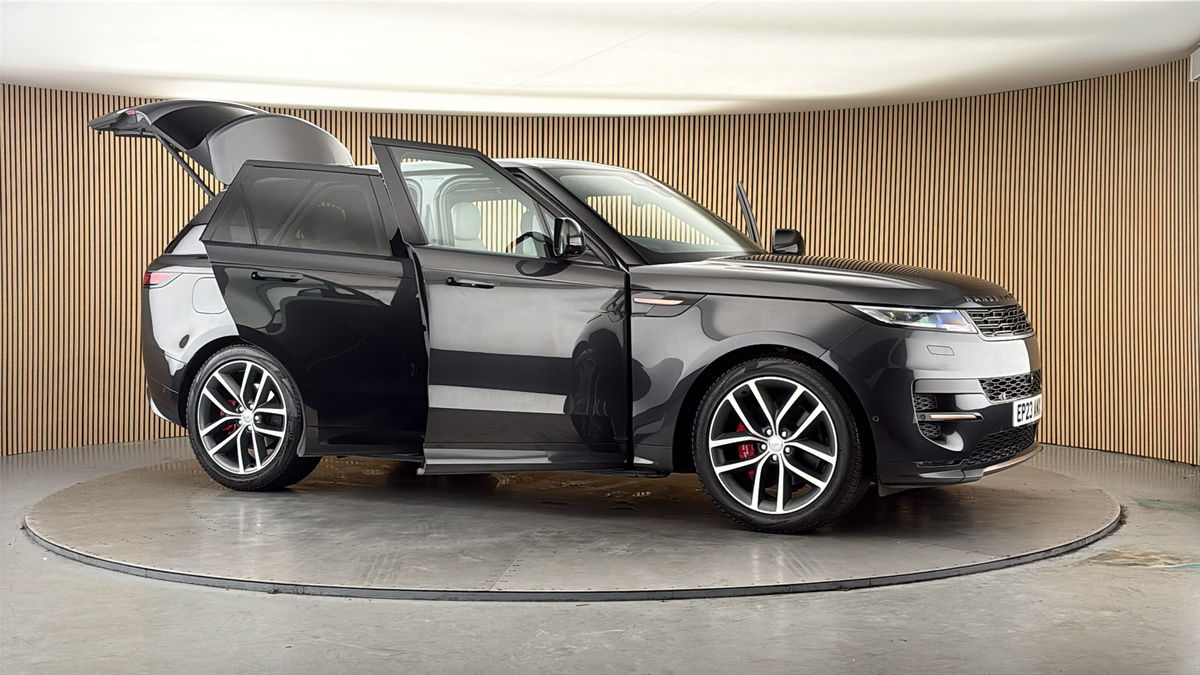 More views of Land Rover Range Rover Sport