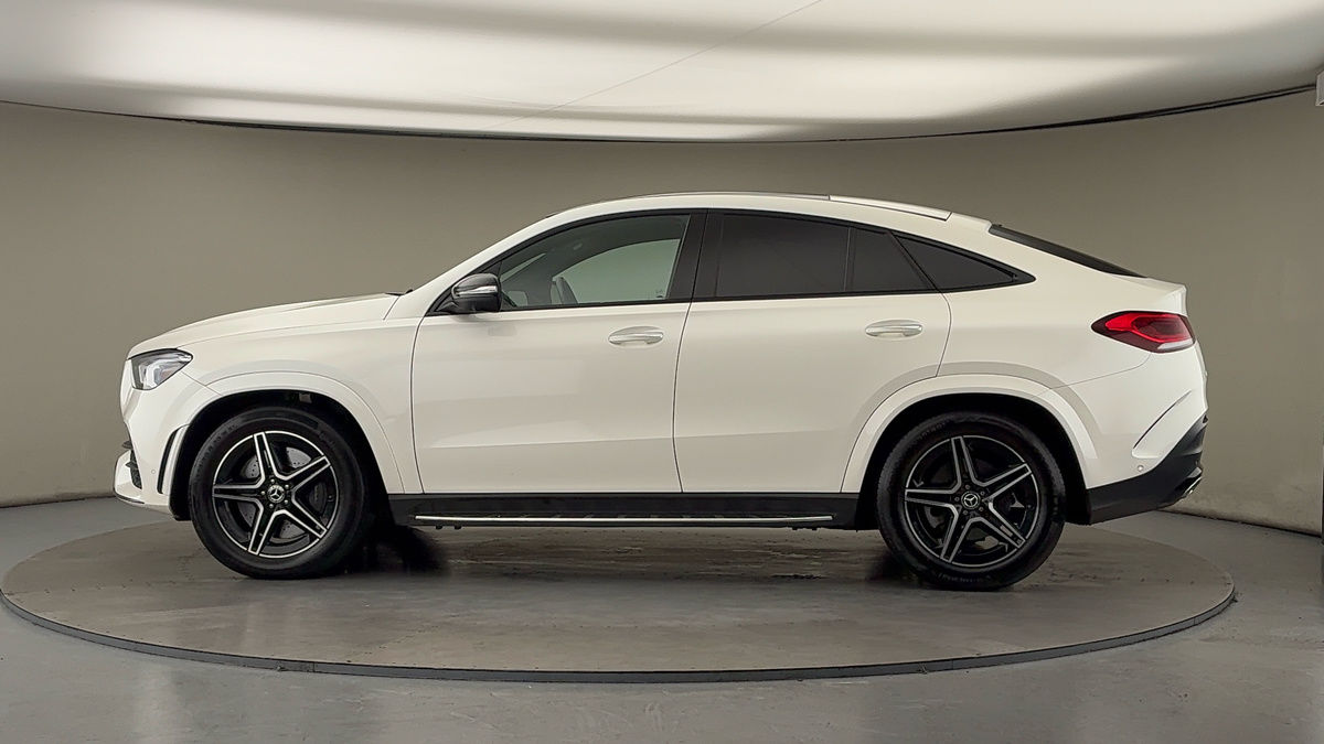 More views of Mercedes-Benz GLE