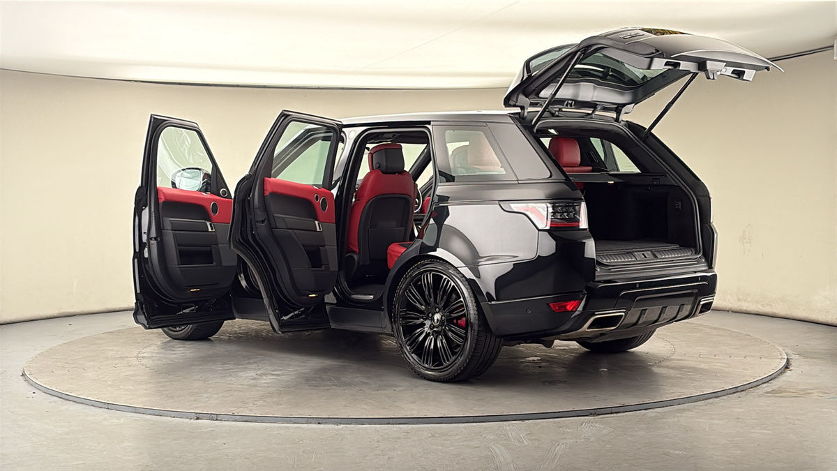 More views of Land Rover Range Rover Sport