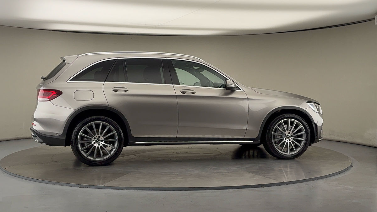 More views of Mercedes-Benz GLC