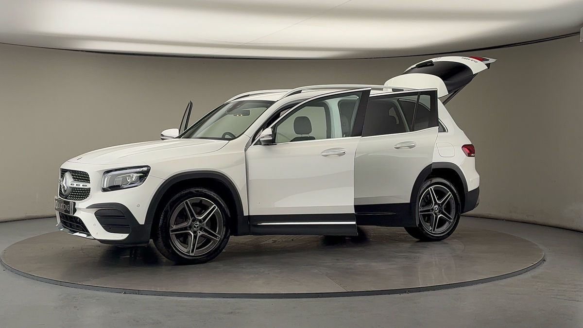 More views of Mercedes-Benz GLB