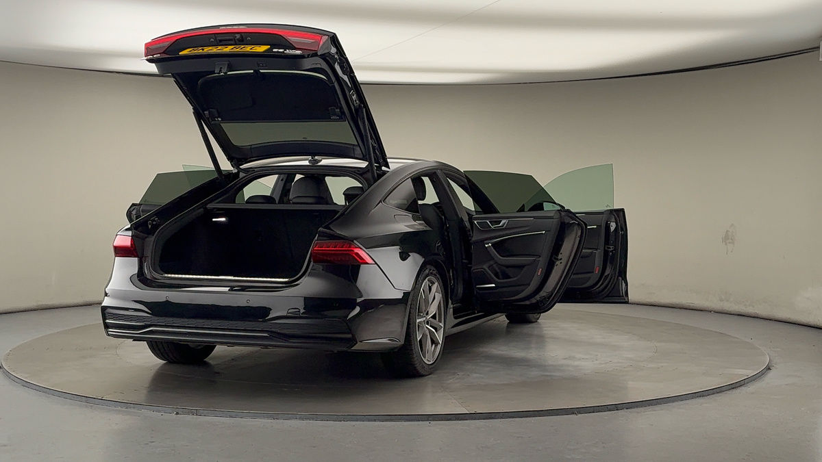 More views of Audi A7