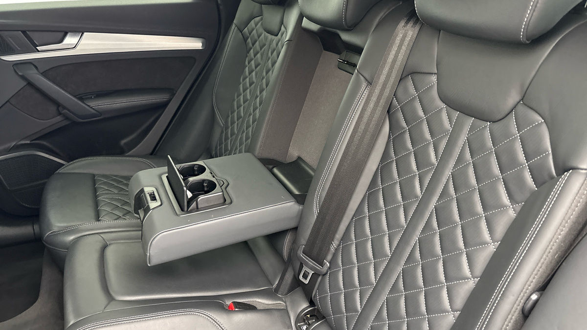 Audi SQ5 Image 9