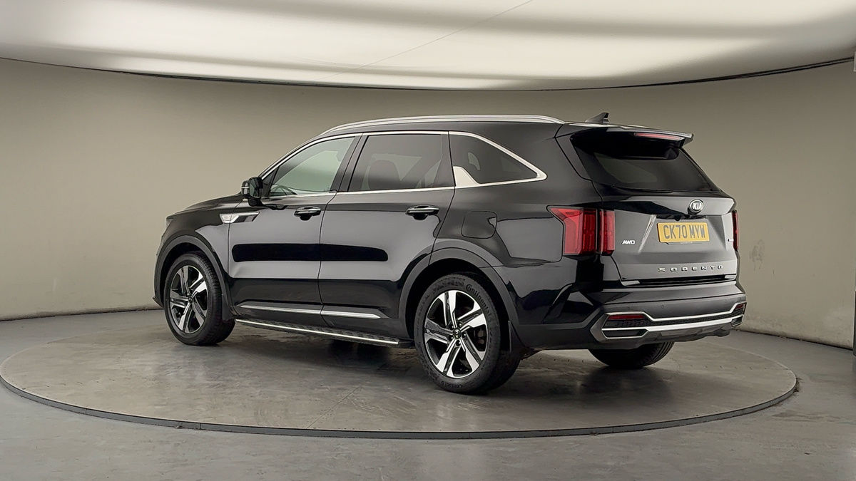 More views of Kia Sorento