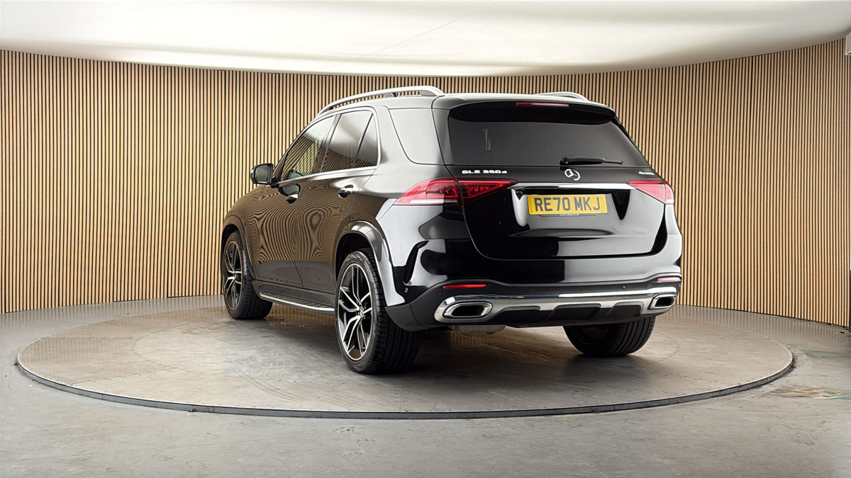More views of Mercedes-Benz GLE