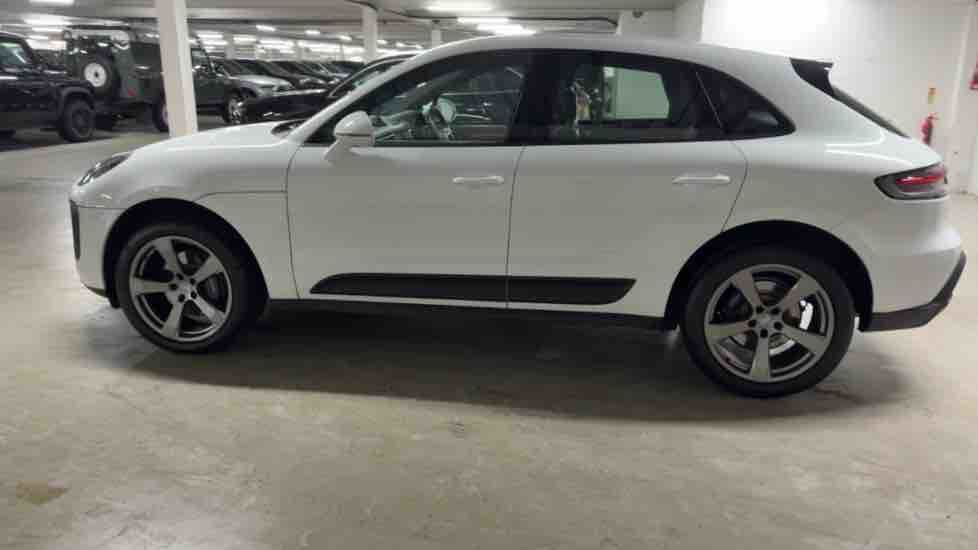 More views of Porsche Macan