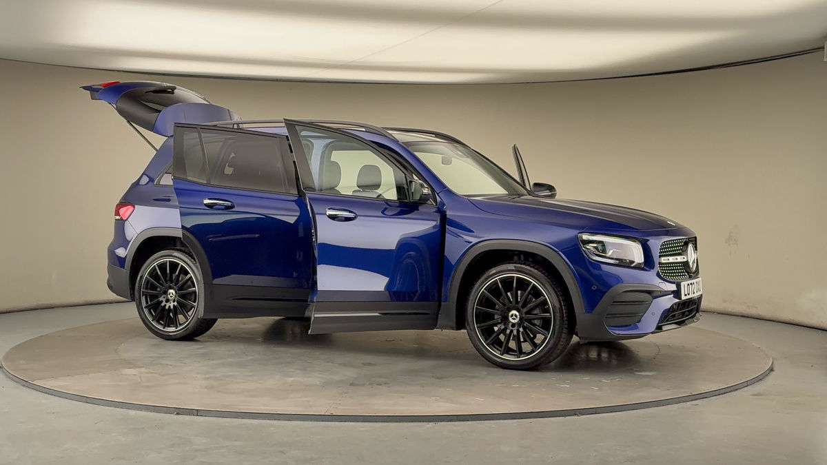 More views of Mercedes-Benz GLB