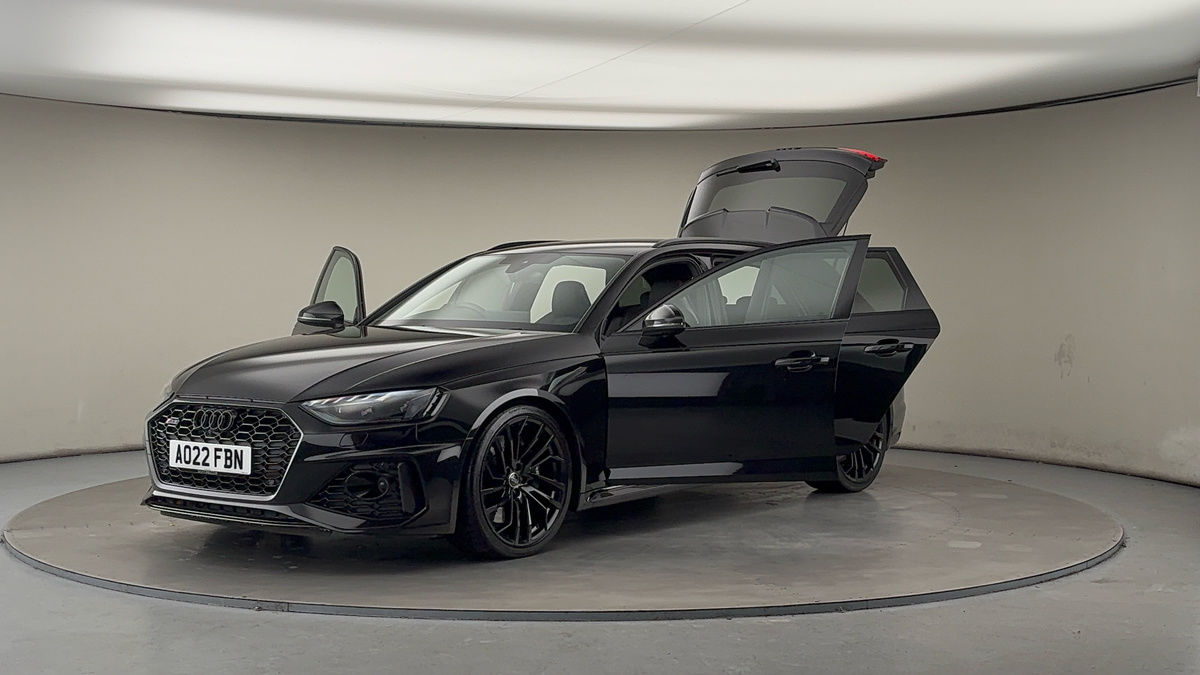 More views of Audi RS4 Avant