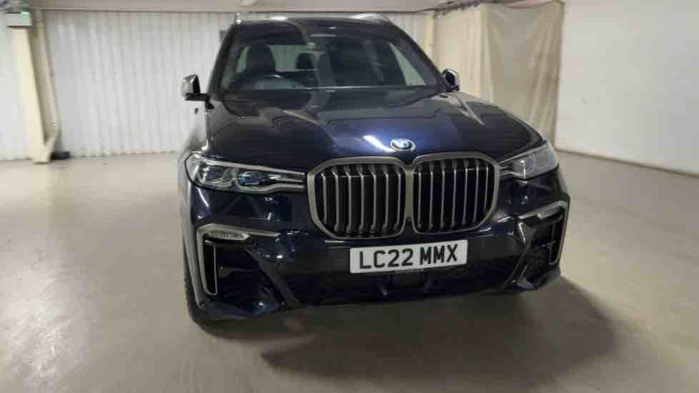 More views of BMW X7