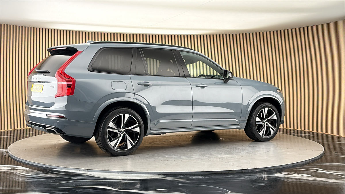 More views of Volvo XC90