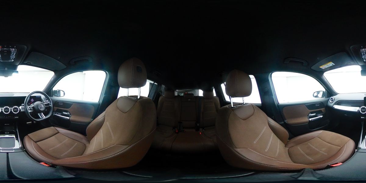 More views of Mercedes-Benz GLB