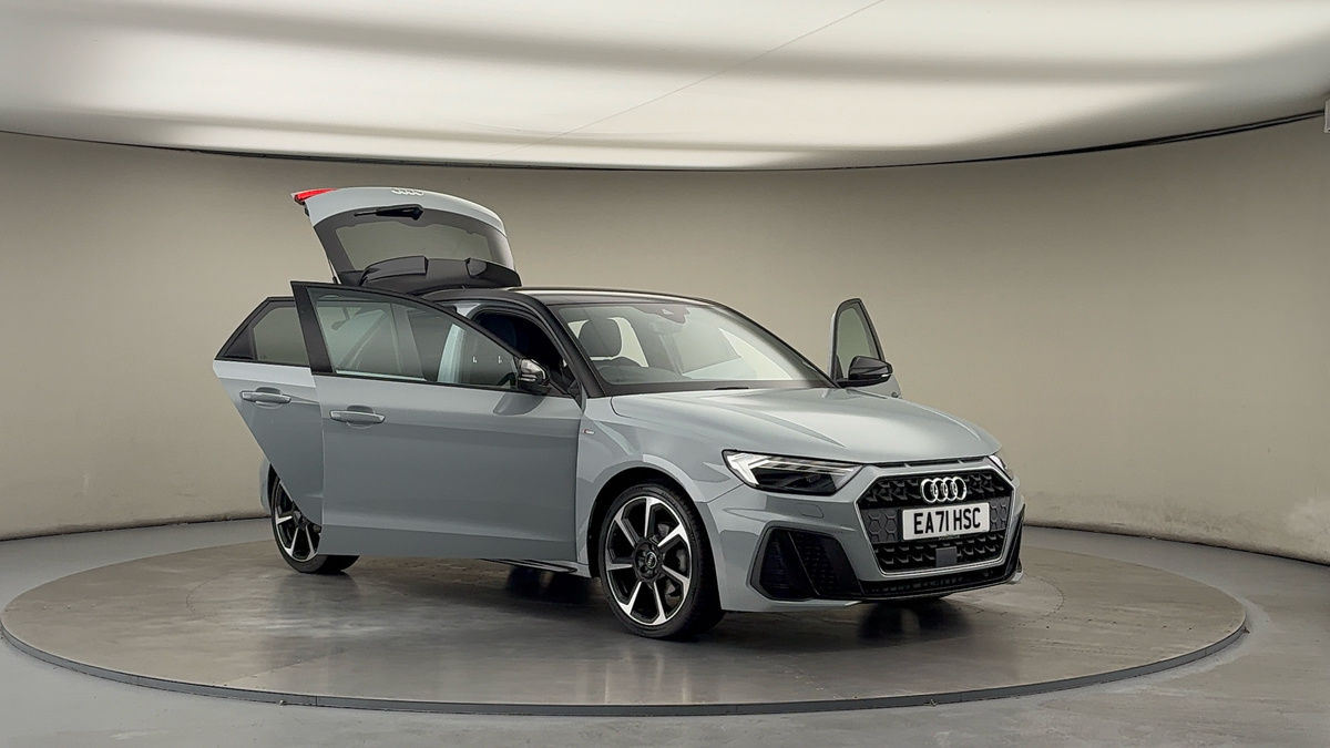 More views of Audi A1