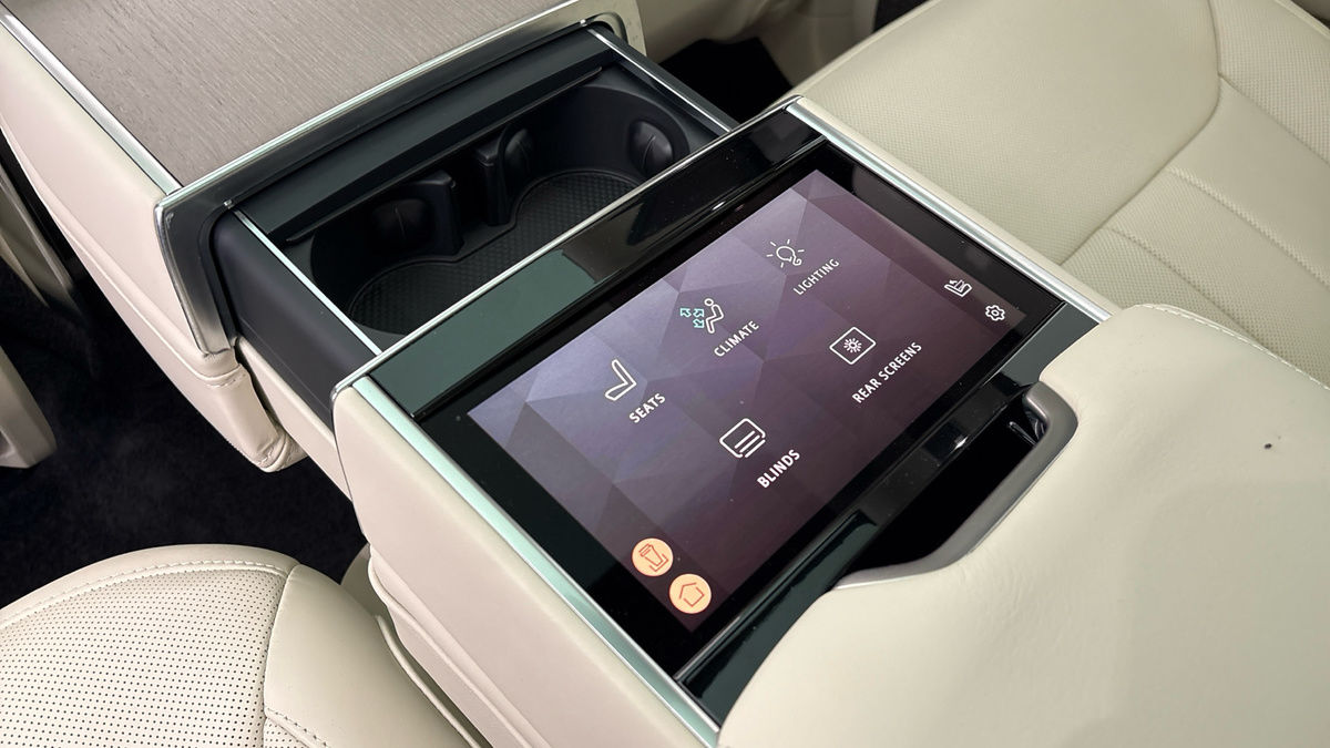 Land Rover Range Rover Image 31