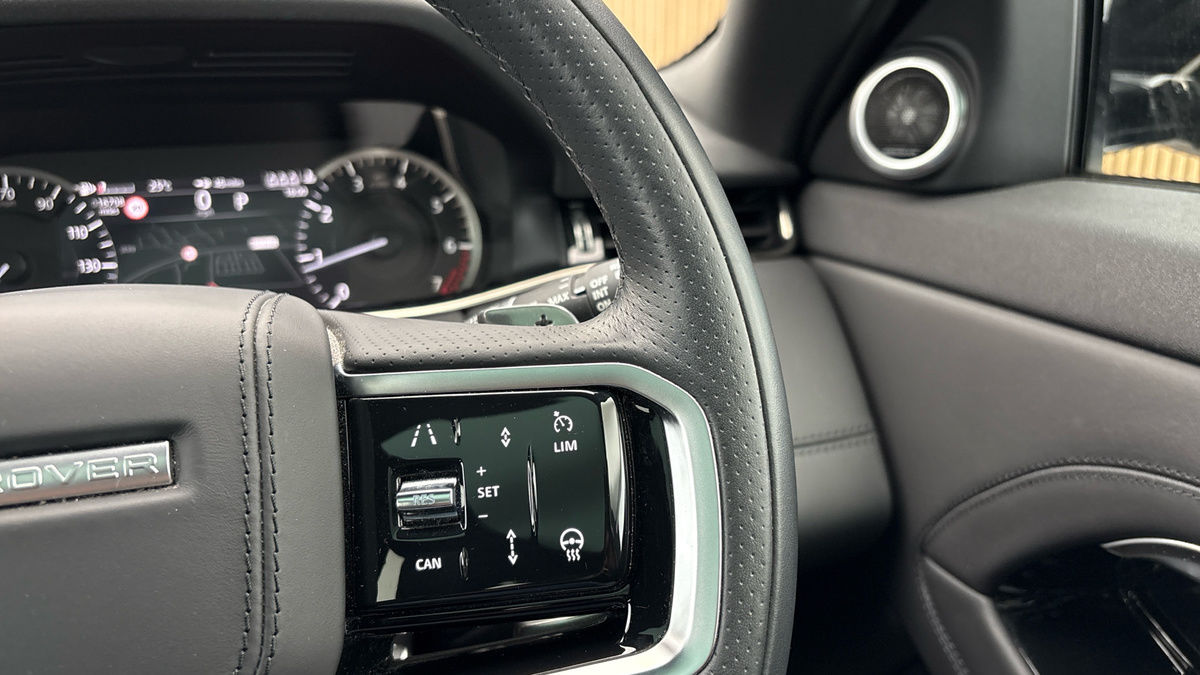 Land Rover Range Rover Evoque Image 14