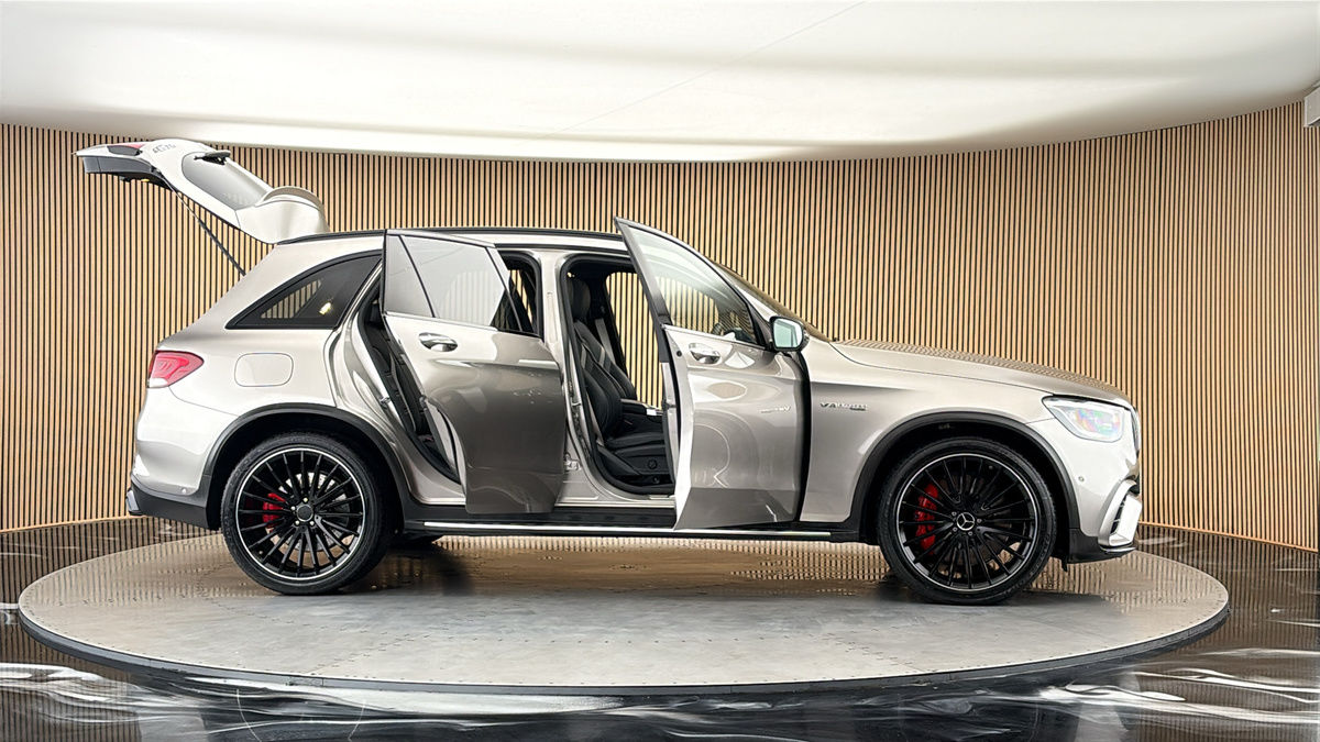 More views of Mercedes-Benz GLC
