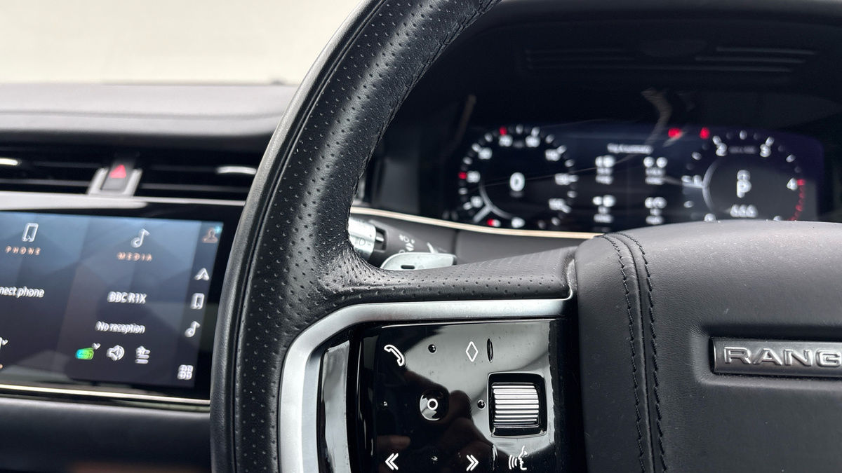 Land Rover Range Rover Evoque Image 13
