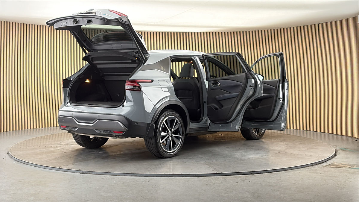 More views of Nissan Qashqai
