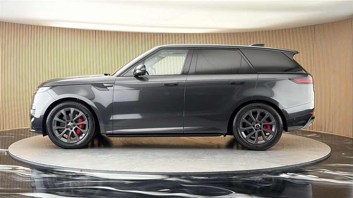 Land Rover Range Rover Sport Image 15