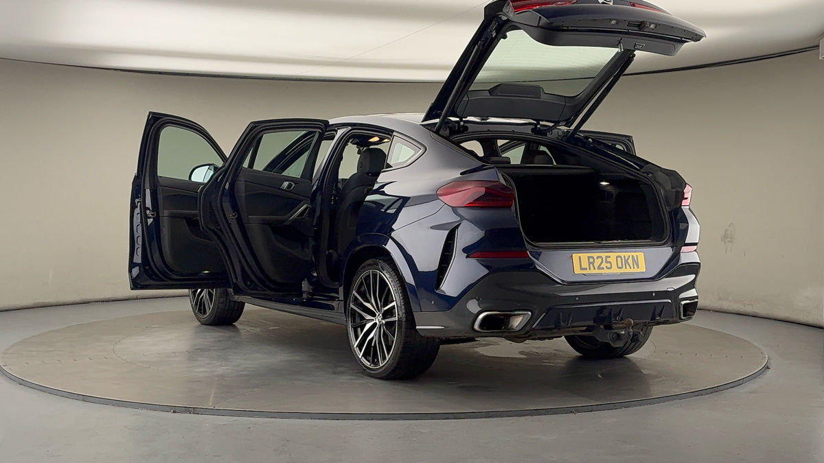 BMW X6 Image 23