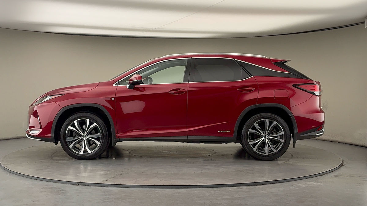 Lexus RX Image 15