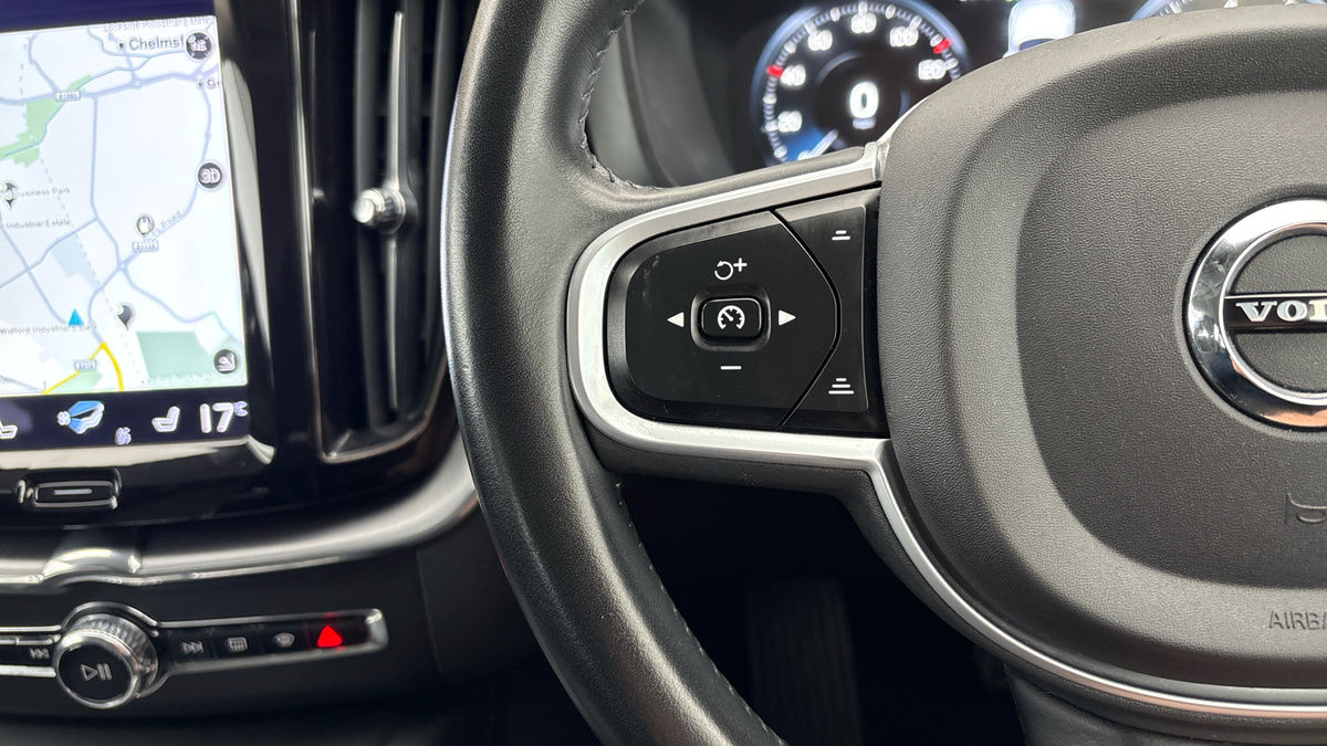 Volvo XC60 Image 13
