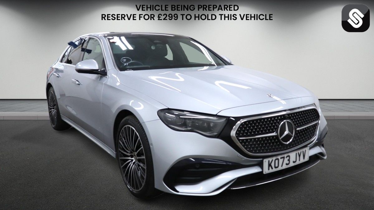 Mercedes-Benz E Class Sticky Header Image