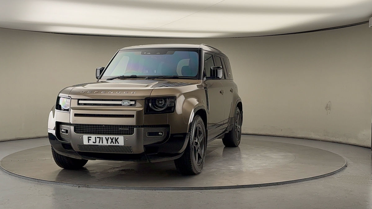 More views of Land Rover Defender 110