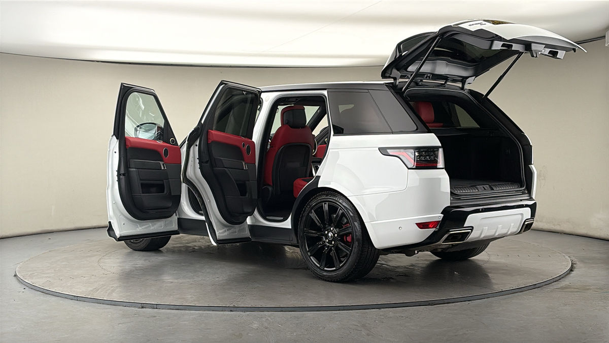 More views of Land Rover Range Rover Sport